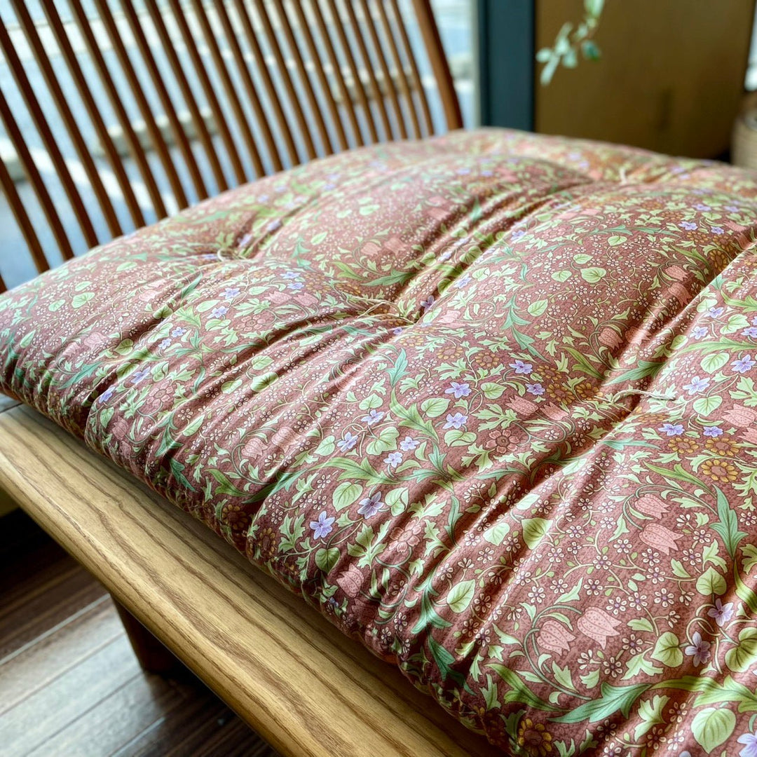 【納品事例】さらさ柄の敷布団と睡眠屋のこだわり - 睡眠屋