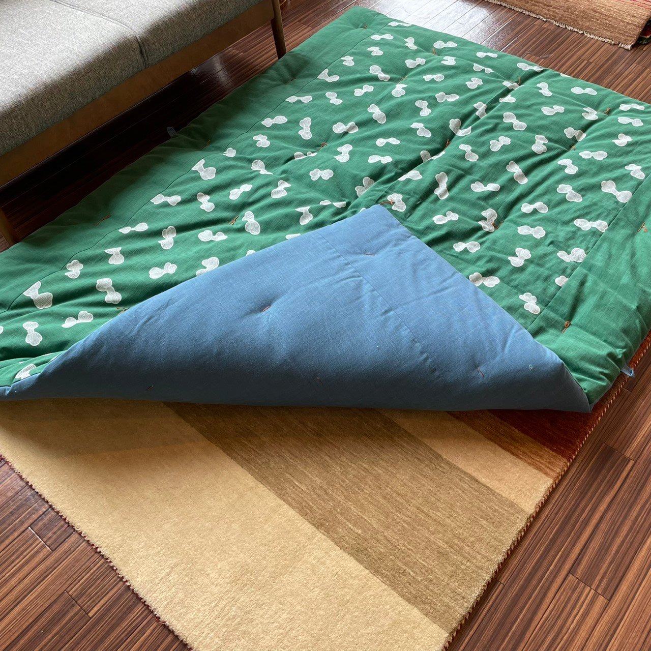 【納品事例】むら糸木綿の掛ふとんへ打ち直し - 睡眠屋