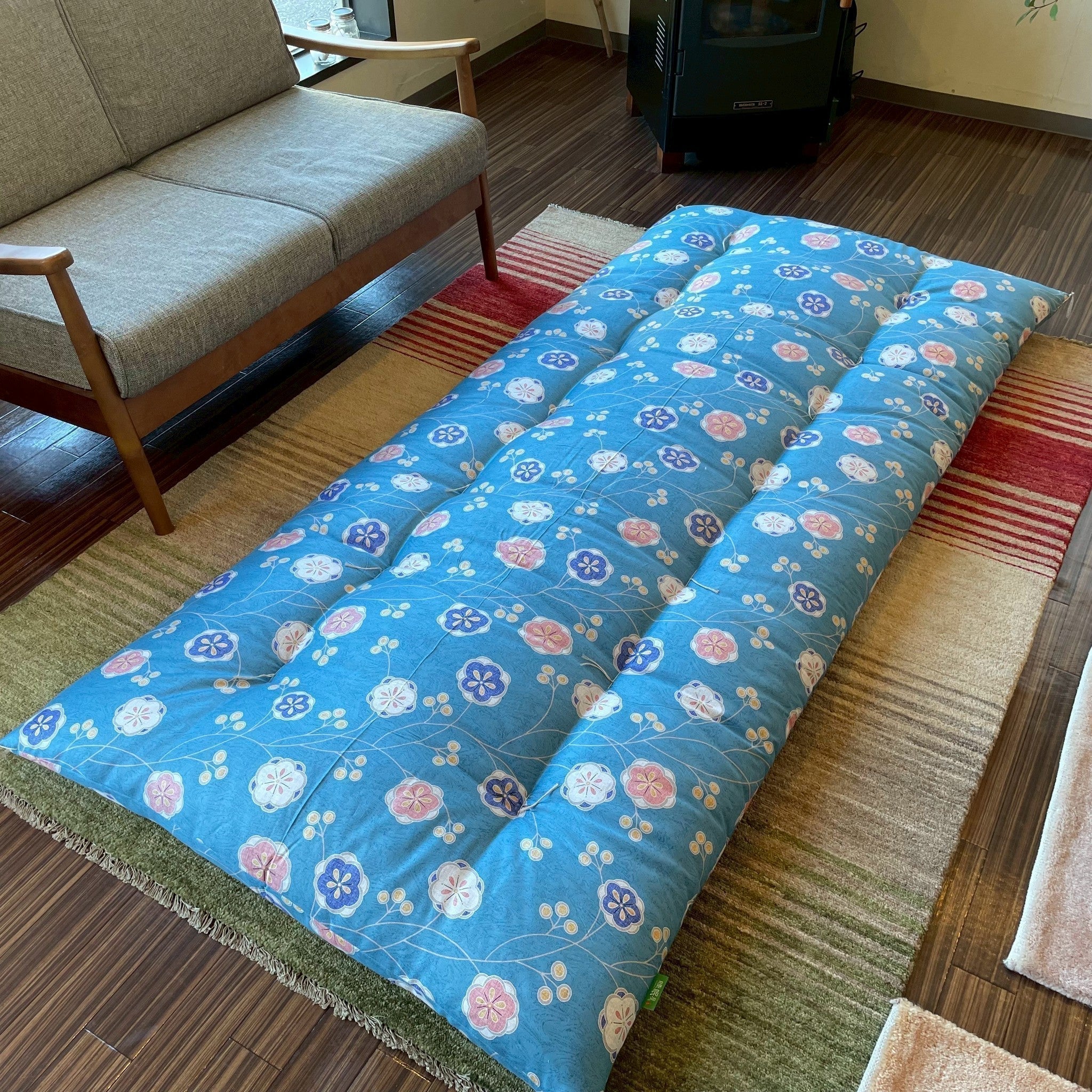 【納品事例】せんべい布団が打ち直しでふっくら快適に - 睡眠屋