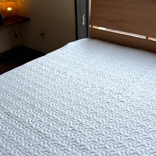 寝心地選べる リバーシブル 敷パッド - 睡眠屋