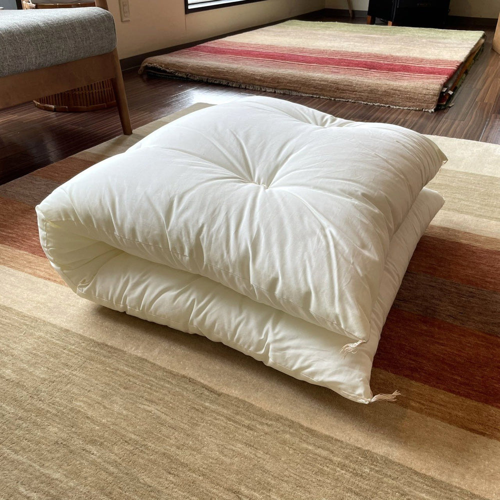 【試作品】保育園用　敷布団　無地（70×130㎝・防ダニポリエステル綿） - 睡眠屋