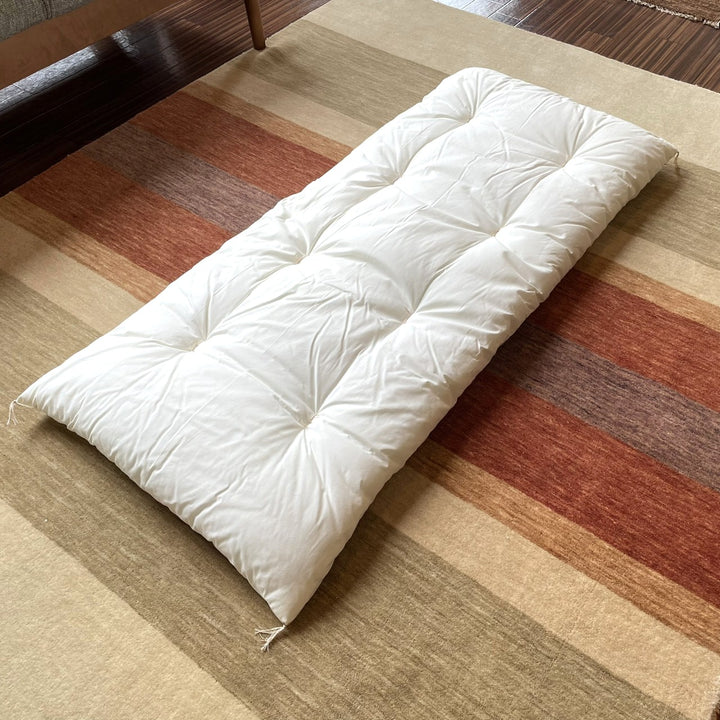 【試作品】保育園用　敷布団　無地（50×120㎝・防ダニポリエステル綿） - 睡眠屋