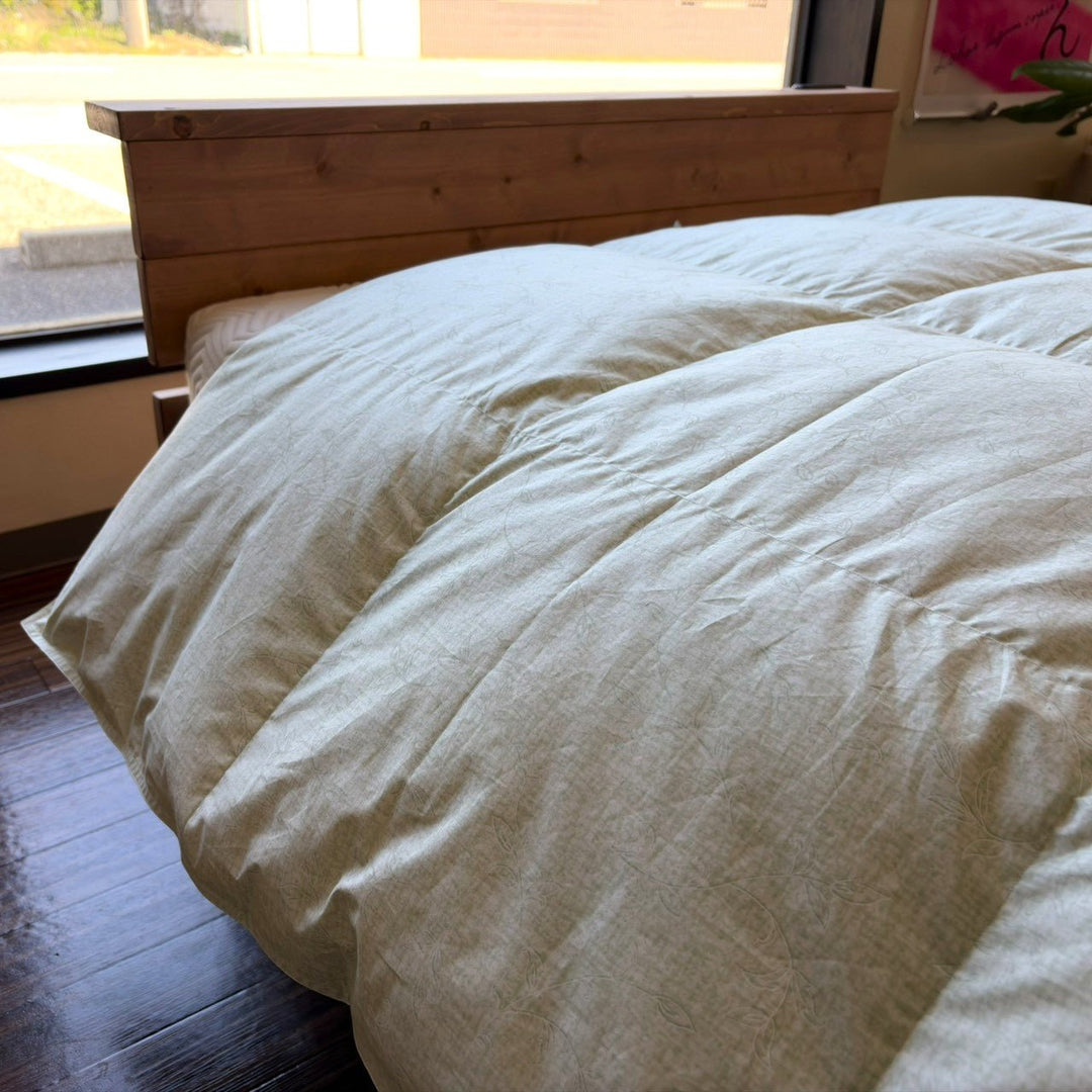 睡眠屋のサマー羽毛布団 - 睡眠屋